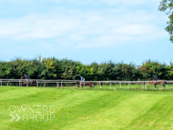 EL130924-16 - Emma Lavelle Stable Visit